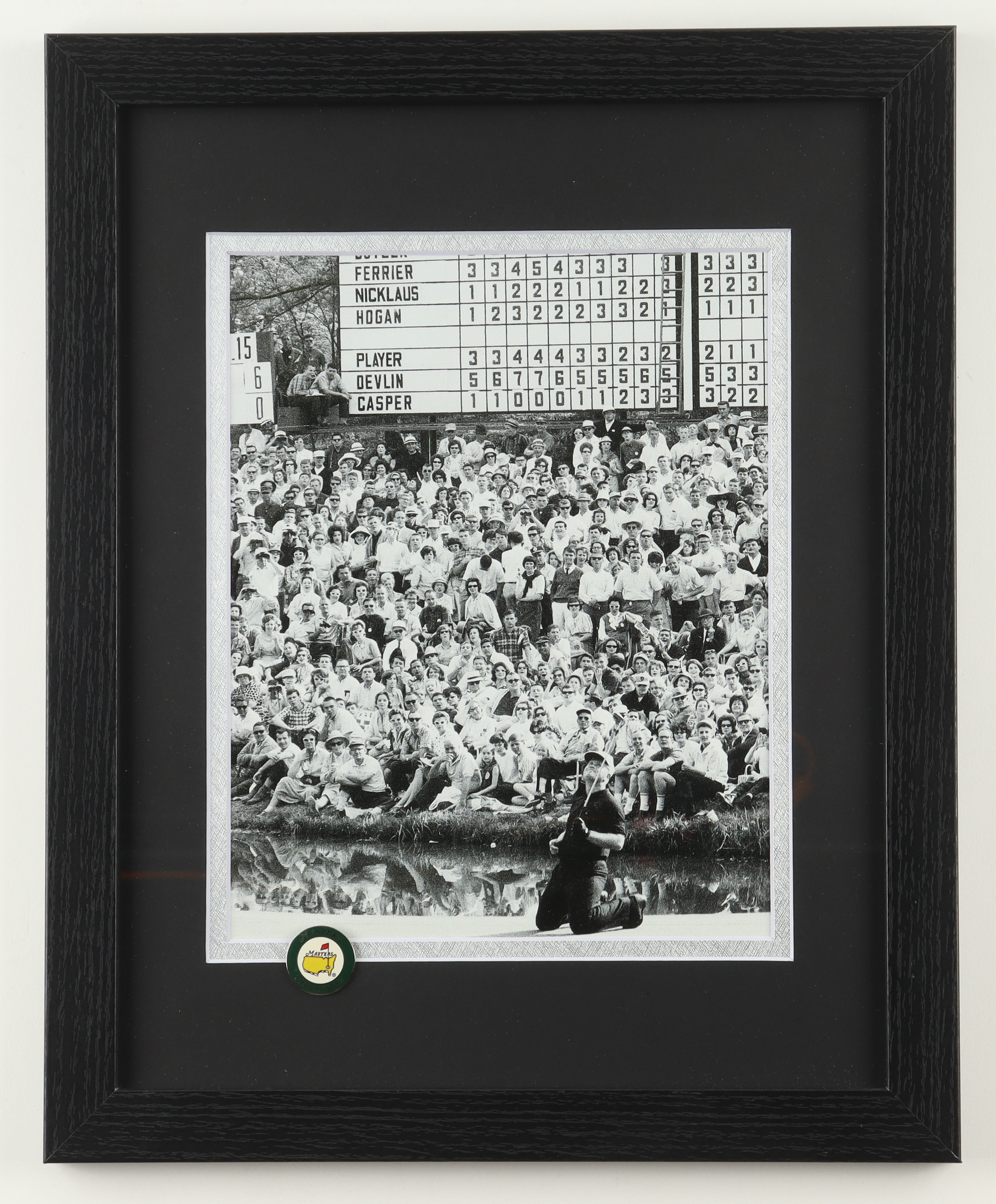"Jack Nicklaus at The Masters Black & White Photo" Custom Framed Photo Display with Masters Tournament Pin at PristineAuction.com "Jack Nicklaus at The Masters Black & White Photo" Custom Framed Photo Display with Masters Tournament Pin at PristineAuction.com