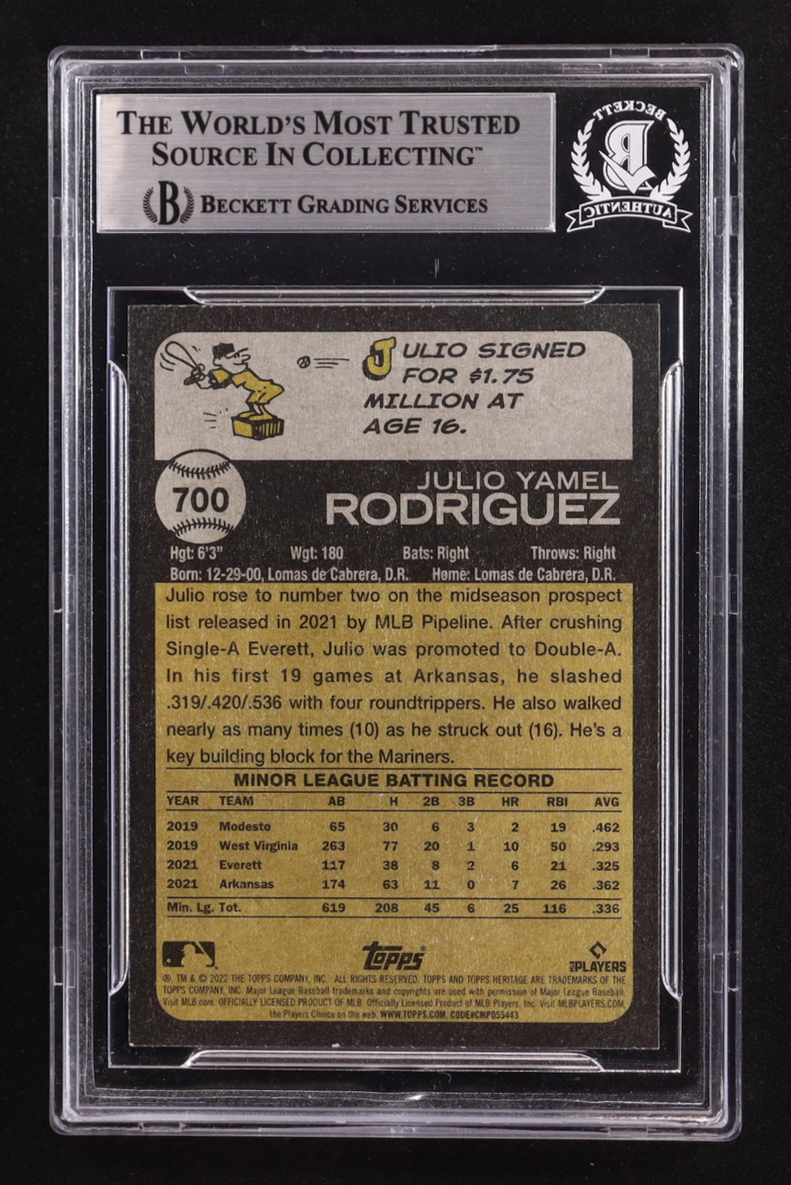 Julio Rodriguez Signed 2022 Topps Heritage #700 RC (BGS) at PristineAuction.com Julio Rodriguez Signed 2022 Topps Heritage #700 RC (BGS) at PristineAuction.com