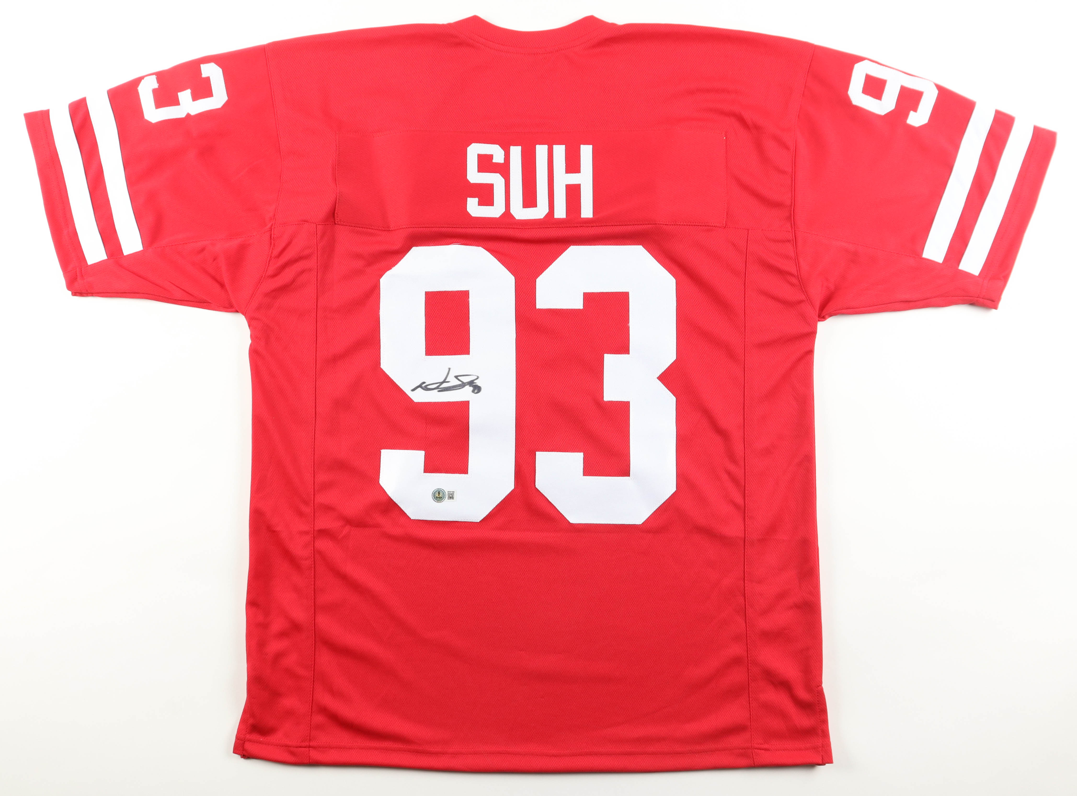 Ndamukong Suh Signed Jersey (Beckett) at PristineAuction.com Ndamukong Suh Signed Jersey (Beckett) at PristineAuction.com