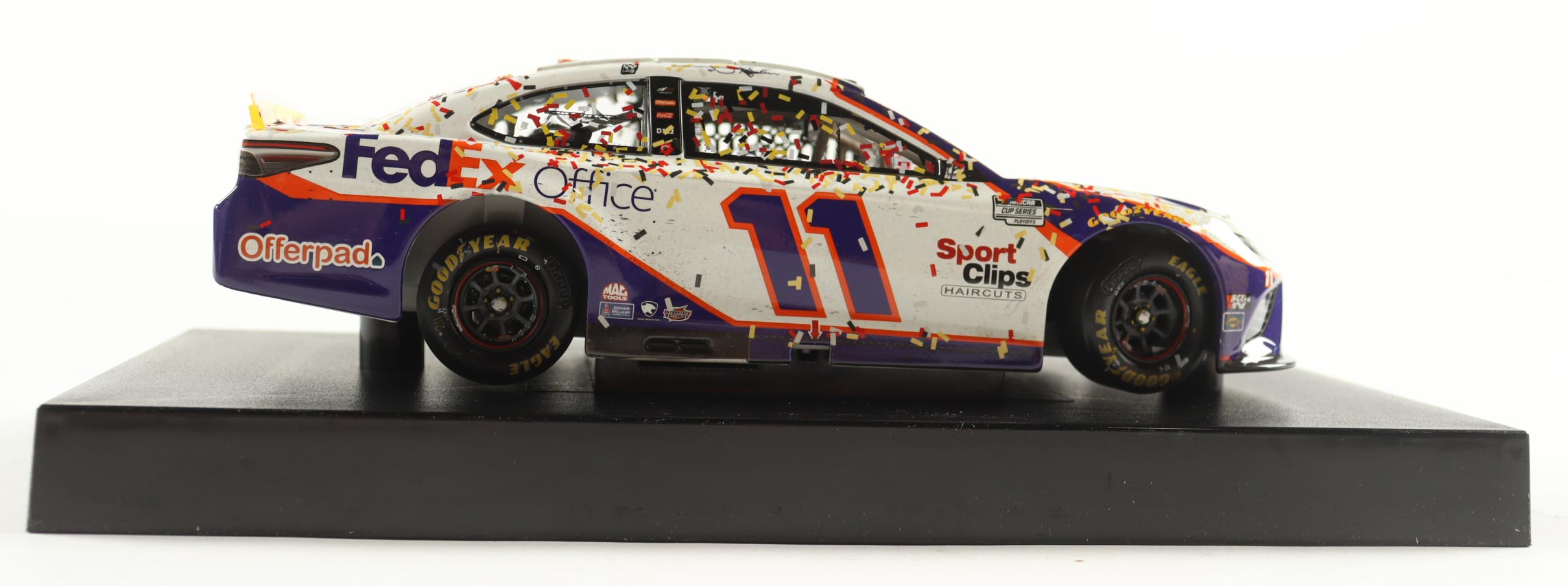 Denny Hamlin Signed 2021 #11 Fedex Las Vegas Win | 1:24 Diecast Car (PA) at PristineAuction.com Denny Hamlin Signed 2021 #11 Fedex Las Vegas Win | 1:24 Diecast Car (PA) at PristineAuction.com
