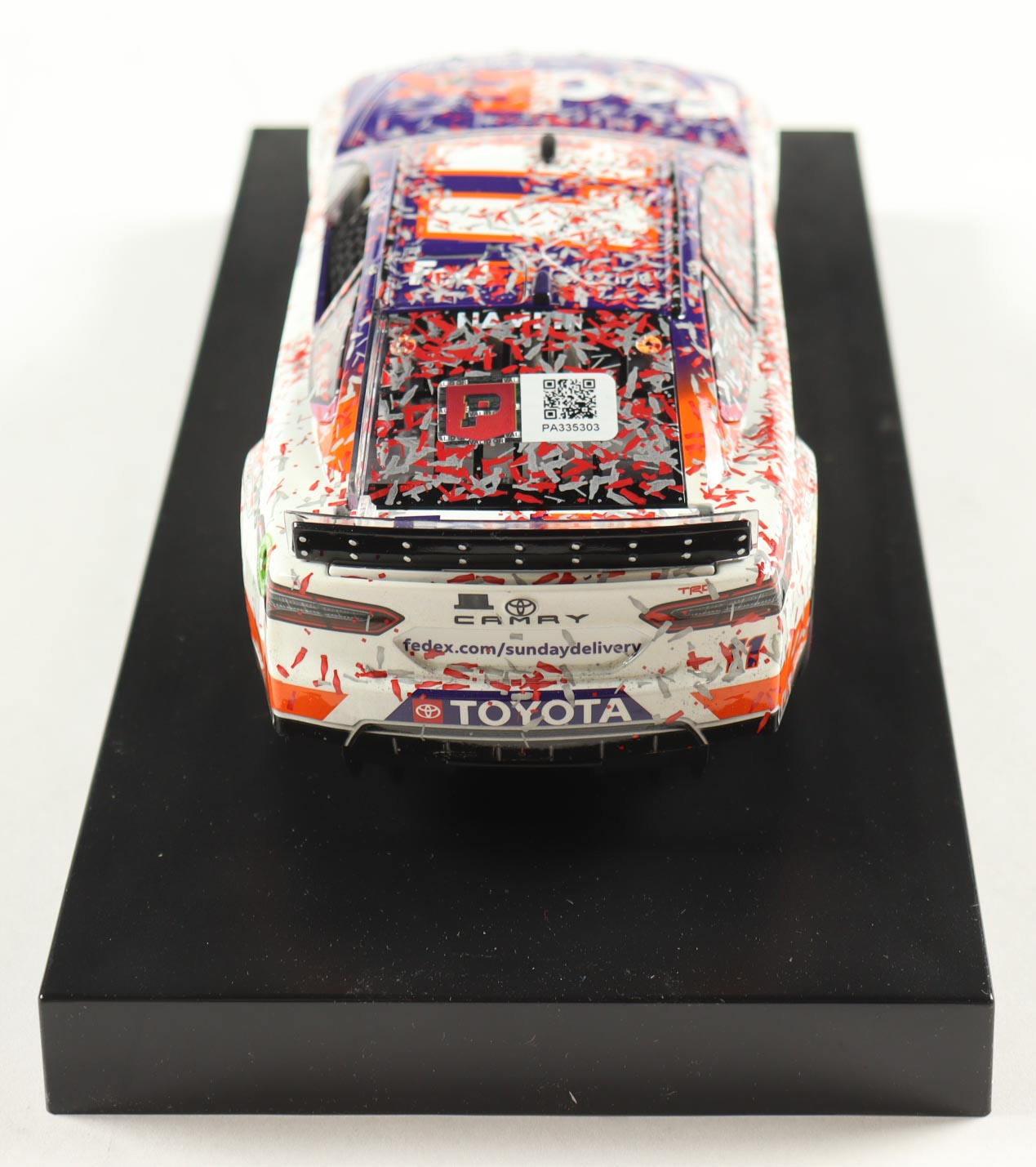 Denny Hamlin Signed 2022 #11 Fedex Charlotte Win | 1:24 Diecast Car (PA) at PristineAuction.com Denny Hamlin Signed 2022 #11 Fedex Charlotte Win | 1:24 Diecast Car (PA) at PristineAuction.com