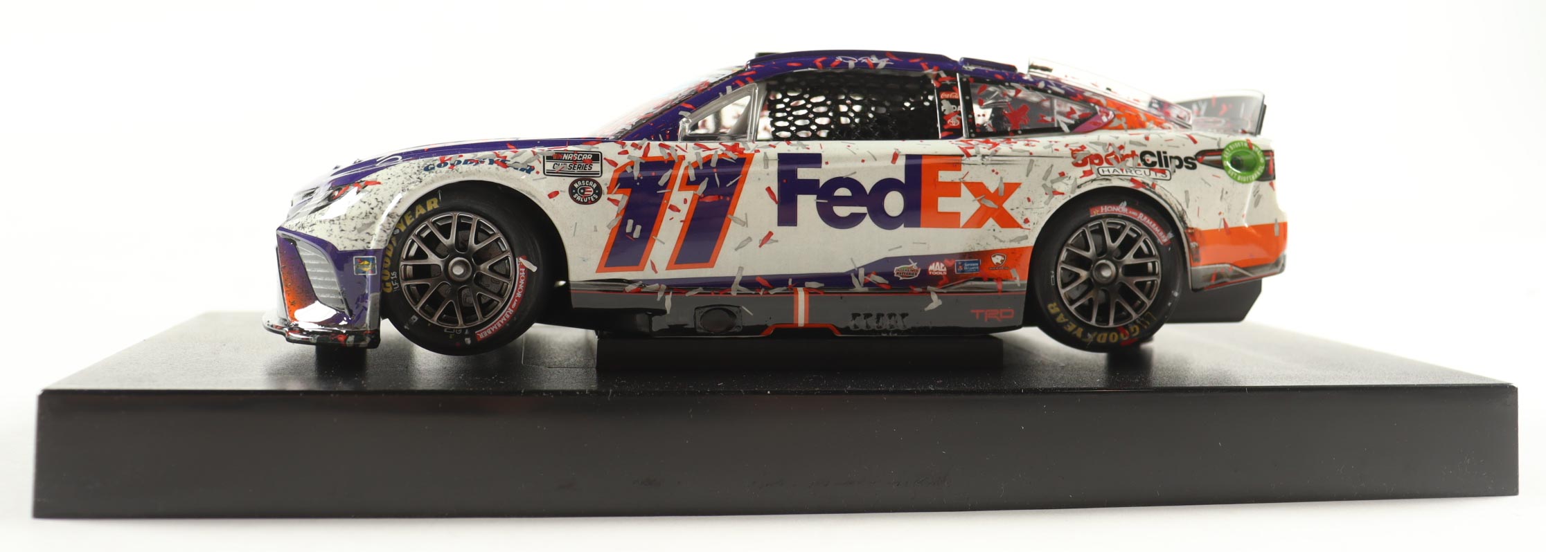 Denny Hamlin Signed 2022 #11 Fedex Charlotte Win | 1:24 Diecast Car (PA) at PristineAuction.com Denny Hamlin Signed 2022 #11 Fedex Charlotte Win | 1:24 Diecast Car (PA) at PristineAuction.com