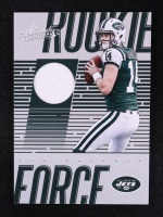 Sam Darnold 2018 Absolute Rookie Force Materials #7 RC at PristineAuction.com