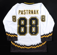 David Pastrnak Signed Jersey (Beckett) at PristineAuction.com