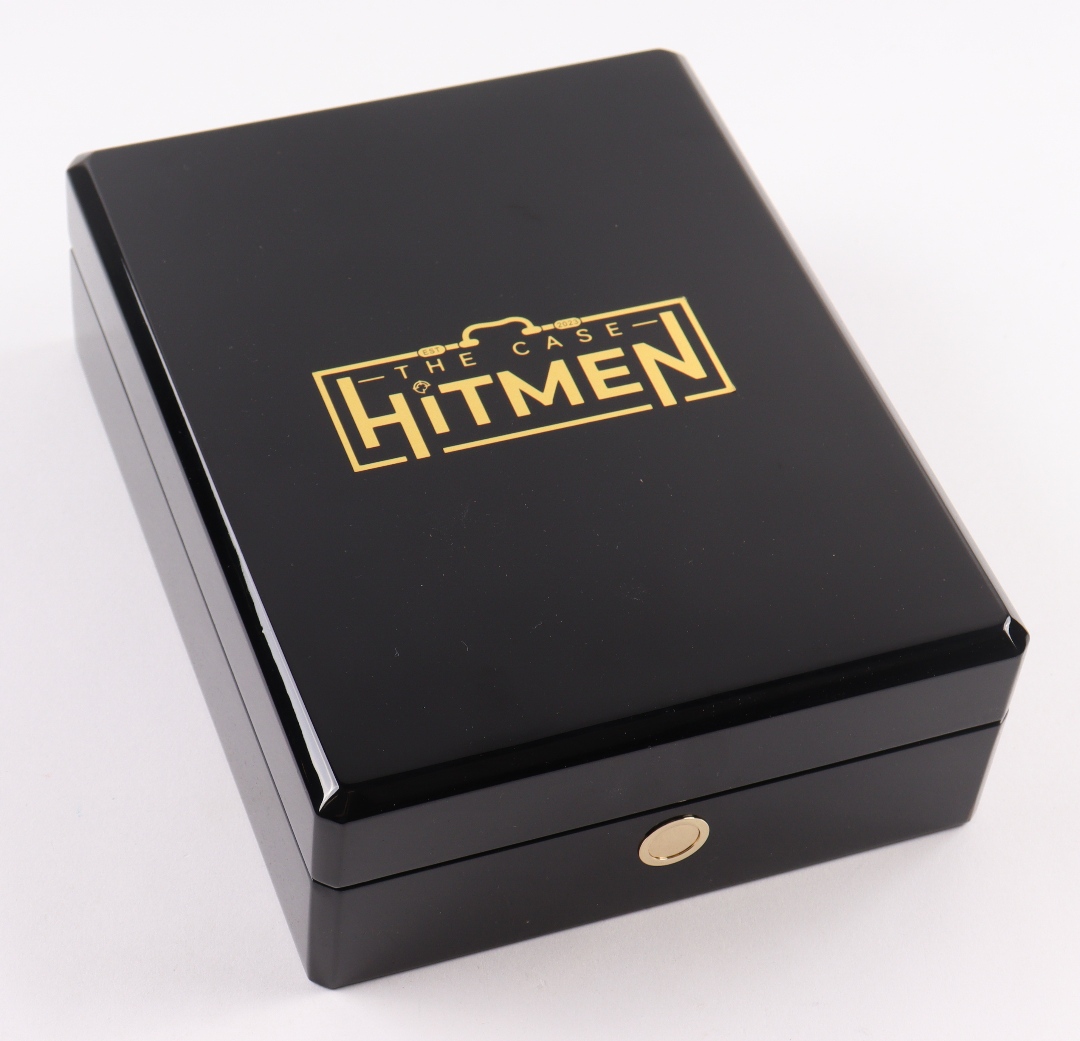 Victor Wembanyama - Moonshot MNS-15 Fireworks #509 - 2026 The Case Hitmen 1/1 Custom Art Card with Display Case at PristineAuction.com Victor Wembanyama - Moonshot MNS-15 Fireworks #509 - 2026 The Case Hitmen 1/1 Custom Art Card with Display Case at PristineAuction.com