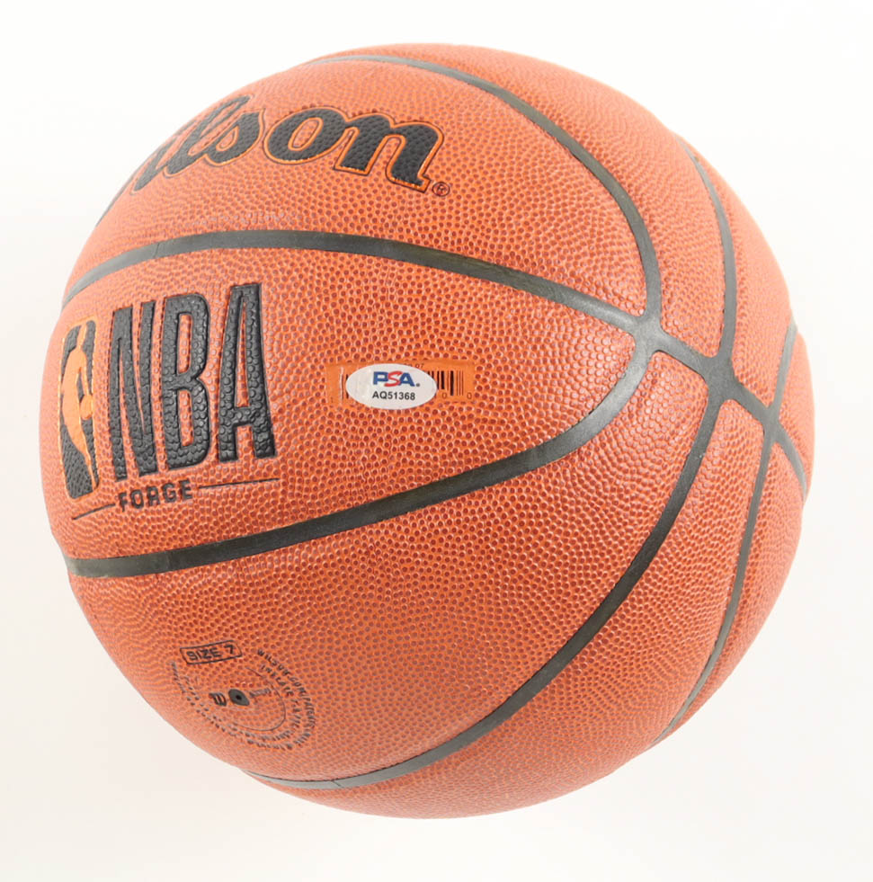 Shai Gilgeous-Alexander Signed Basketball With Display Case (PSA) at PristineAuction.com Shai Gilgeous-Alexander Signed Basketball With Display Case (PSA) at PristineAuction.com