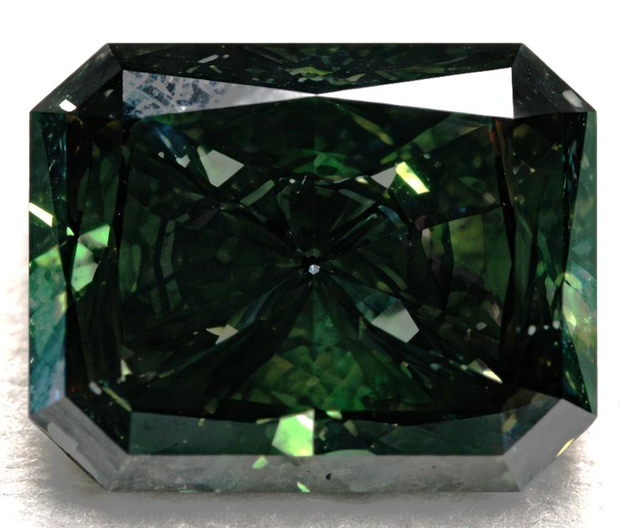 2.10 Carats Lab Grown FANCY DEEP GREEN Diamond Loose VS1 | $4,400 Estimated Retail Value (UGL & IGI Certs) at PristineAuction.com 2.10 Carats Lab Grown FANCY DEEP GREEN Diamond Loose VS1 | $4,400 Estimated Retail Value (UGL & IGI Certs) at PristineAuction.com