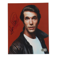 Henry Winkler Signed "Happy Days" 8x10 Photo (Beckett) at PristineAuction.com