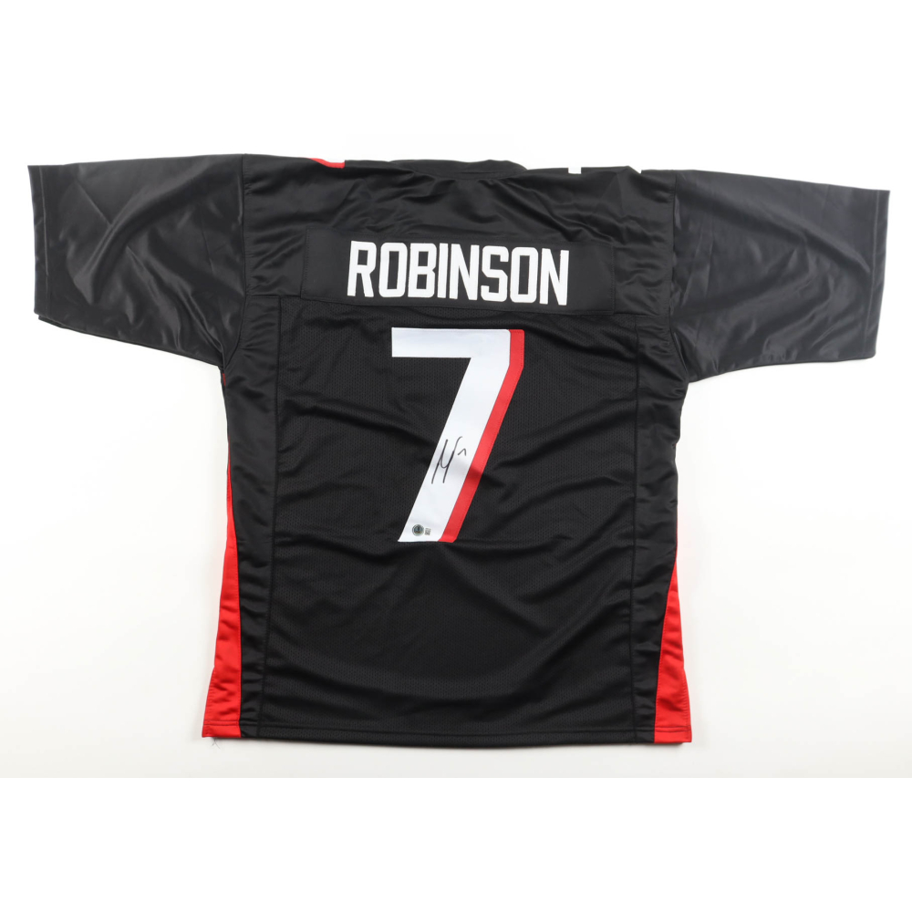 Bijan Robinson Signed Jersey (Beckett) at PristineAuction.com