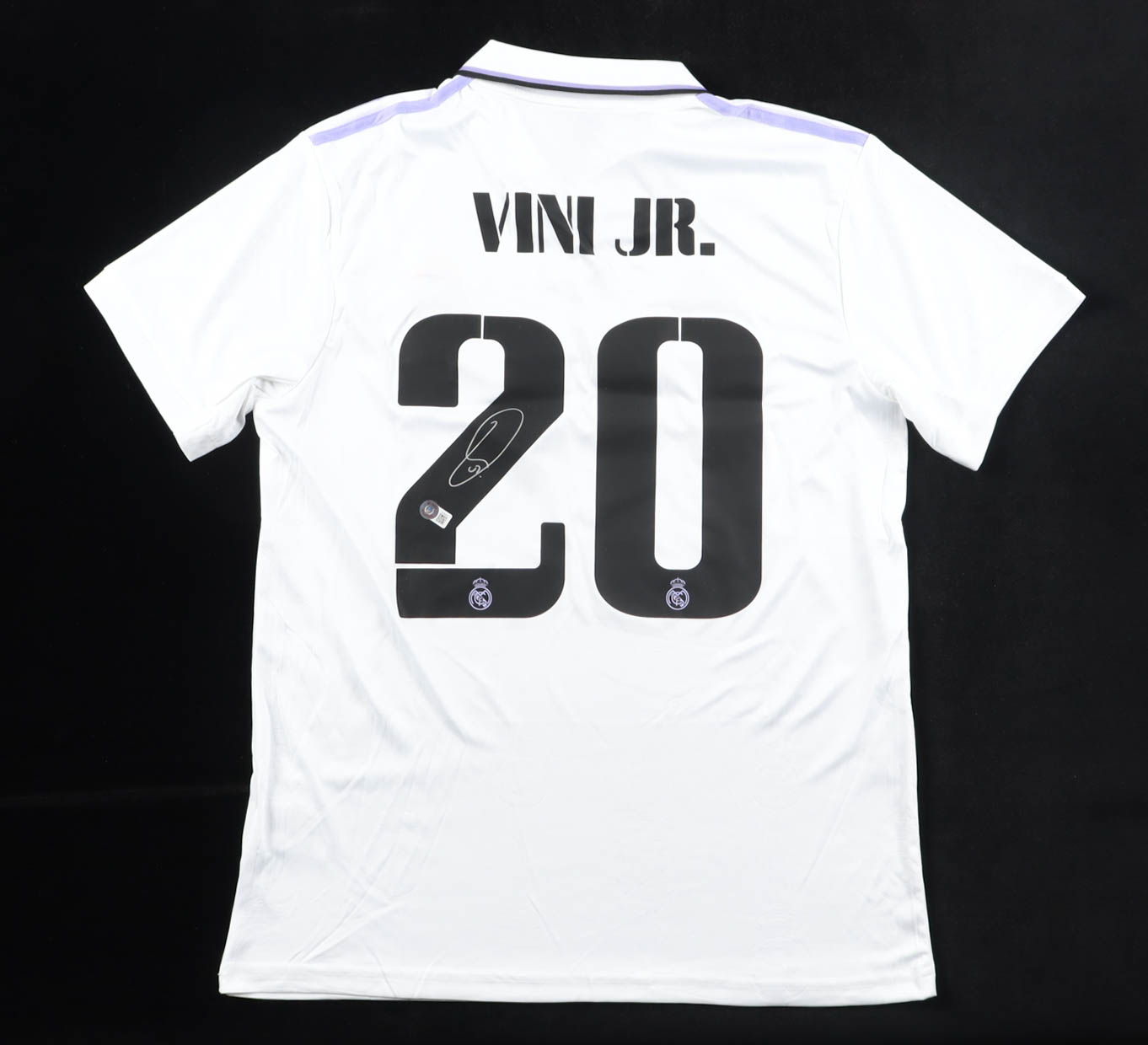 Vinicius Junior Signed Real Madrid CF Adidas Authentic Jersey (Beckett) at PristineAuction.com Vinicius Junior Signed Real Madrid CF Adidas Authentic Jersey (Beckett) at PristineAuction.com