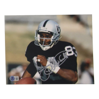 Willie Gault Signed Raiders 8x10 Photo (Beckett) at PristineAuction.com