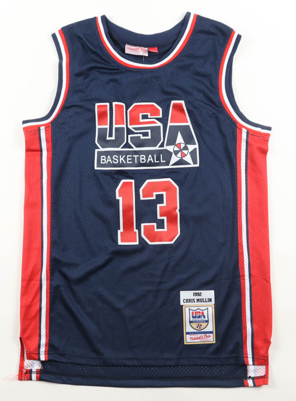 Chris Mullin Signed Team USA Mitchell & Ness Authentic Jersey Inscribed "Dream Team" & "1992" (Beckett) at PristineAuction.com Chris Mullin Signed Team USA Mitchell & Ness Authentic Jersey Inscribed "Dream Team" & "1992" (Beckett) at PristineAuction.com