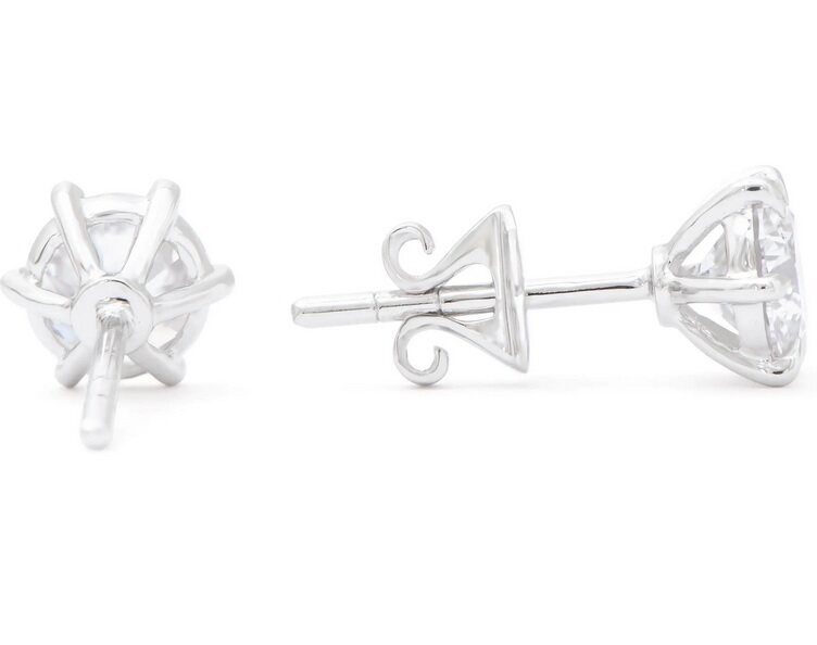 NEW! 1.00 CTW Lab-Grown Diamonds Earrings E-F, VVS2 | Estimated Retail Value: $5,460 (IGI) at PristineAuction.com NEW! 1.00 CTW Lab-Grown Diamonds Earrings E-F, VVS2 | Estimated Retail Value: $5,460 (IGI) at PristineAuction.com