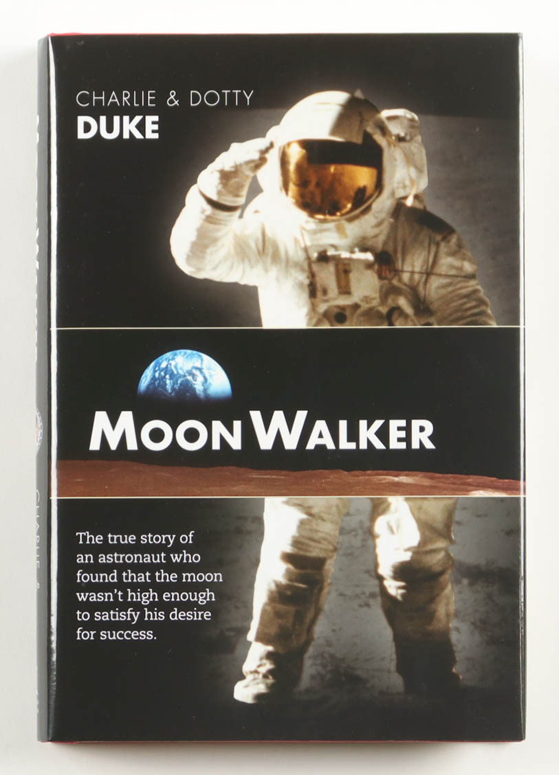 Charlie Duke Signed "Moon Walker" Hardcover Book (AIV) at PristineAuction.com Charlie Duke Signed "Moon Walker" Hardcover Book (AIV) at PristineAuction.com