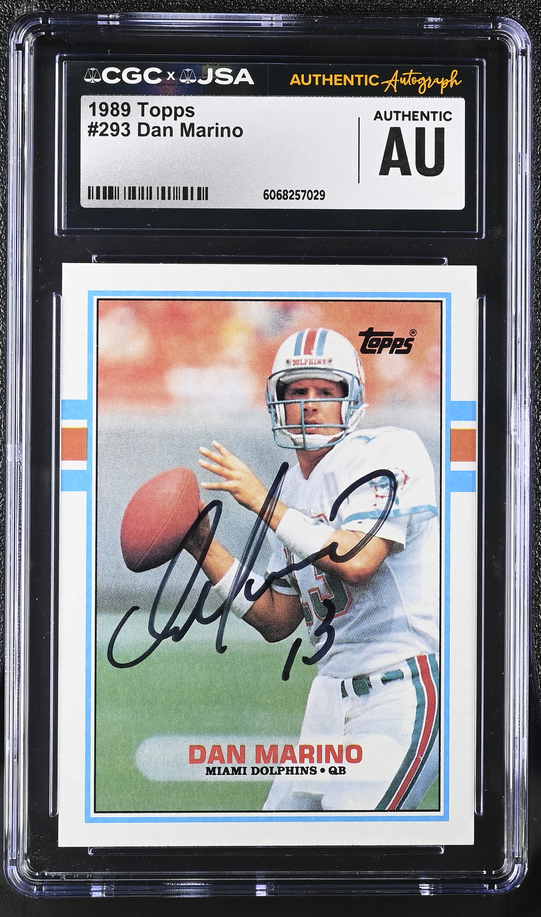Dan Marino Signed 1989 Topps #293 (CGC) at PristineAuction.com Dan Marino Signed 1989 Topps #293 (CGC) at PristineAuction.com