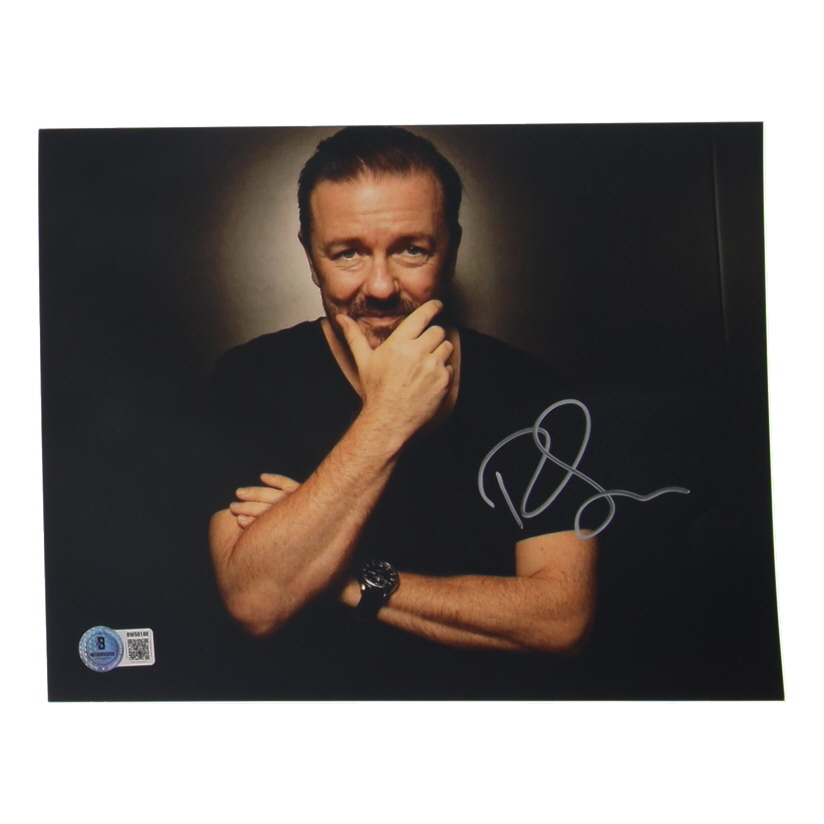 Ricky Gervais Signed 8x10 Photo (Beckett) at PristineAuction.com Ricky Gervais Signed 8x10 Photo (Beckett) at PristineAuction.com