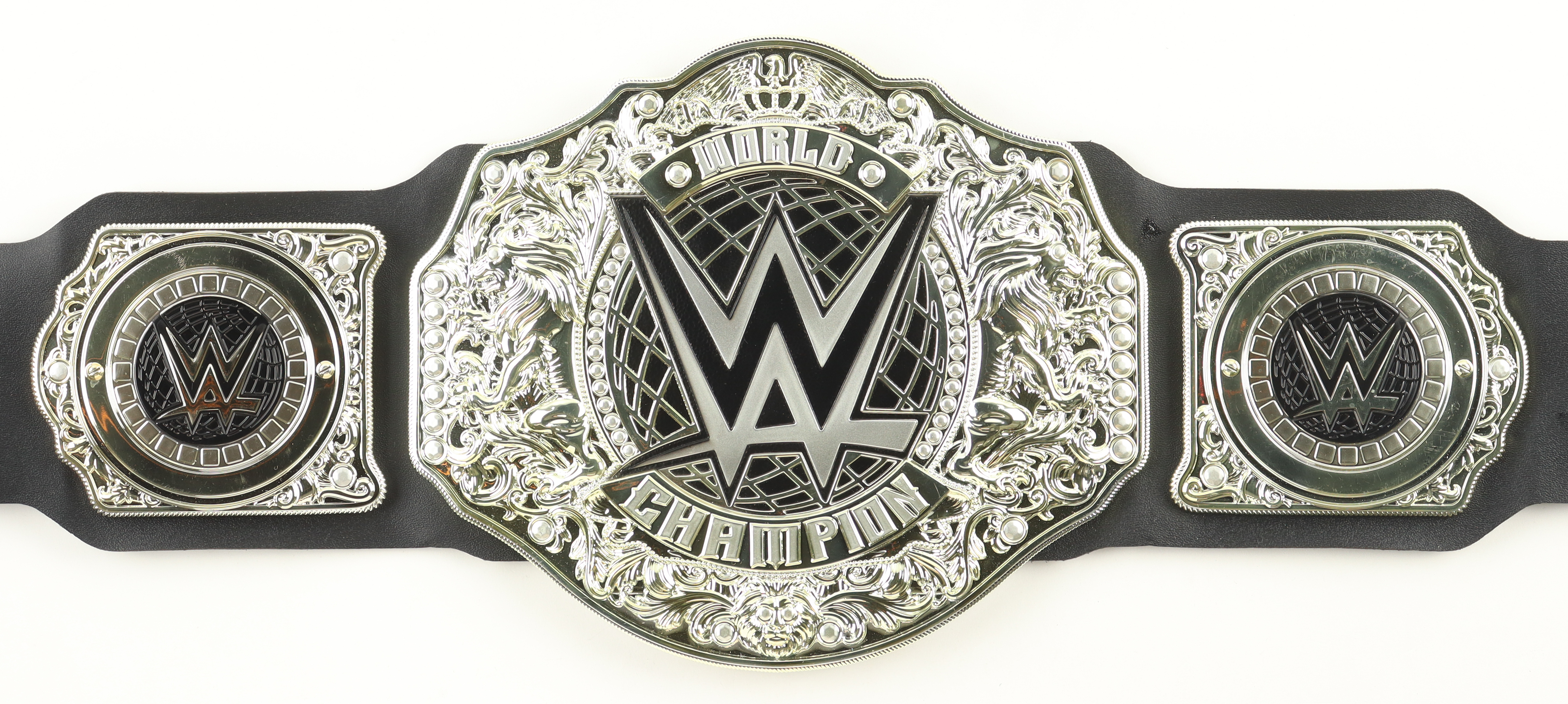 Cody Rhodes Signed WWE World Heavyweight Championship Belt (Beckett) at PristineAuction.com Cody Rhodes Signed WWE World Heavyweight Championship Belt (Beckett) at PristineAuction.com