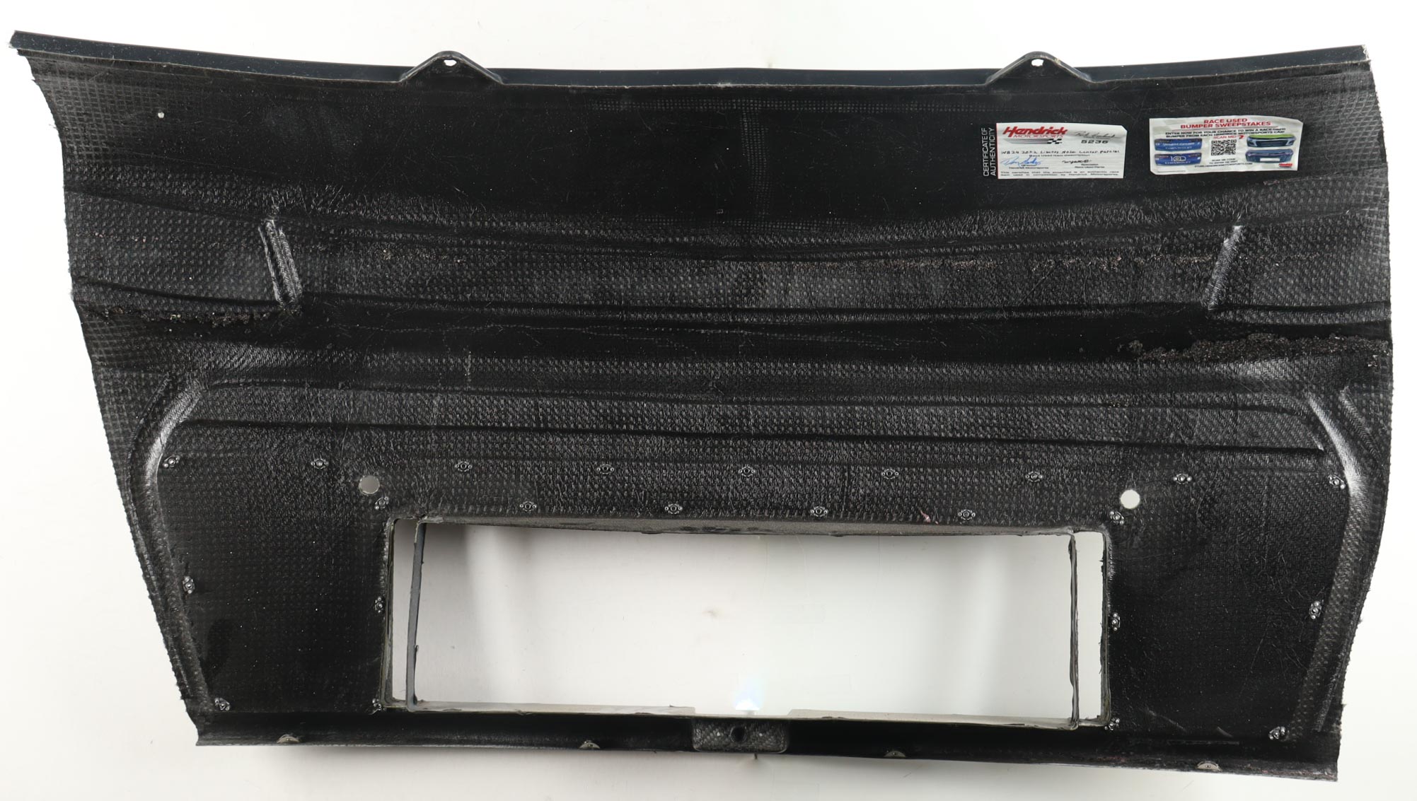 William Byron Race-Used 2022 NASCAR Cup Series #24 Liberty University Partial Center Nose Car Piece (Hendrick Motorsports) at PristineAuction.com William Byron Race-Used 2022 NASCAR Cup Series #24 Liberty University Partial Center Nose Car Piece (Hendrick Motorsports) at PristineAuction.com