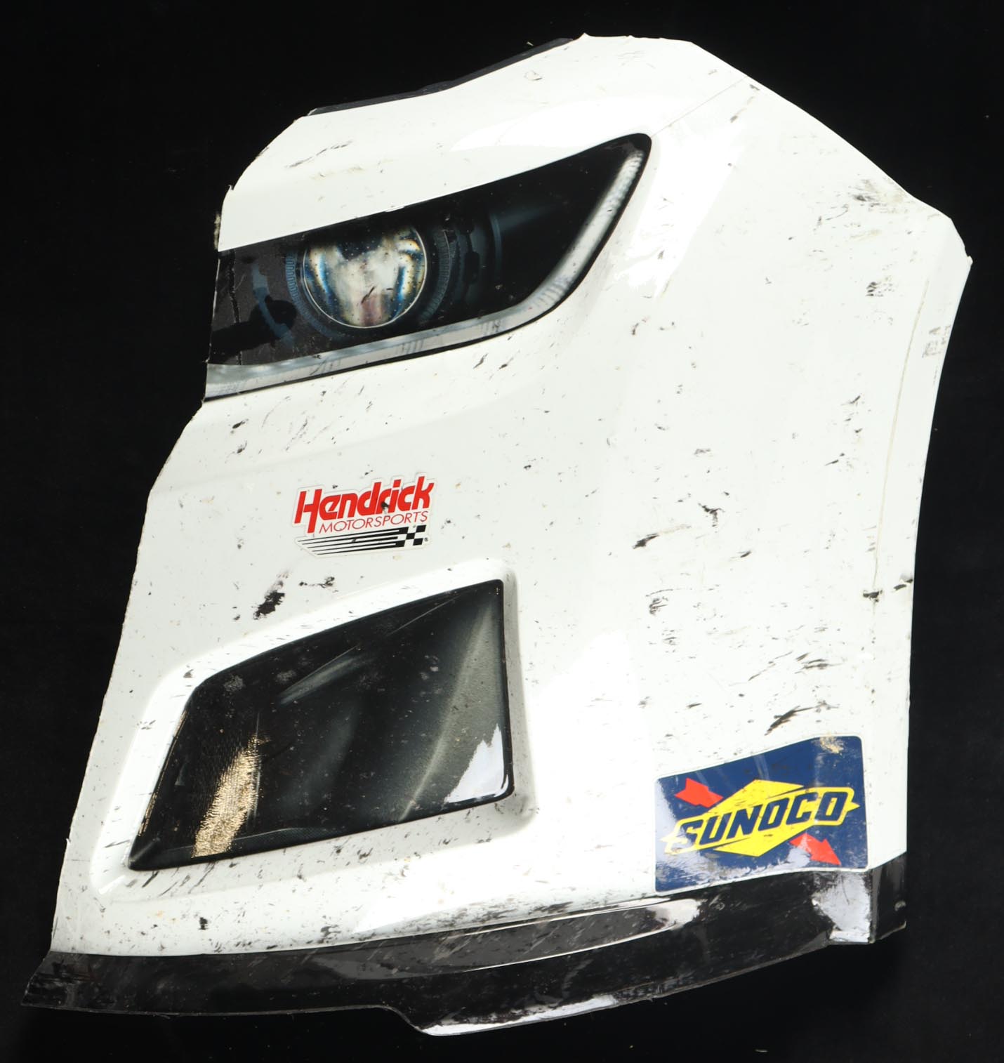 William Byron Race-Used 2022 NASCAR Cup Series #24 Acronis Left Nose Car Piece (Hendrick Motorsports) at PristineAuction.com William Byron Race-Used 2022 NASCAR Cup Series #24 Acronis Left Nose Car Piece (Hendrick Motorsports) at PristineAuction.com