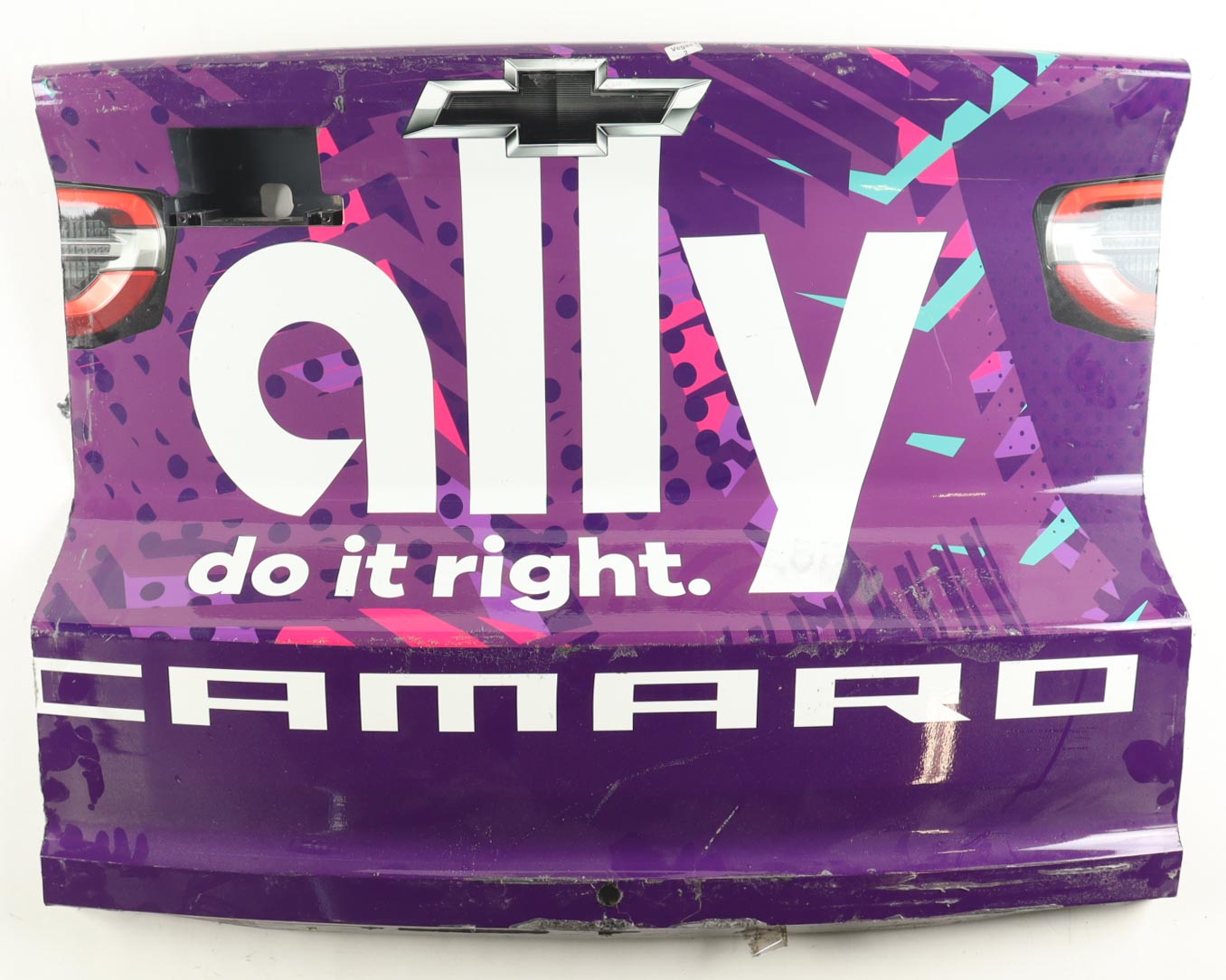 Alex Bowman Race-Used 2024 Las Vegas Motor Speedway 2 #48 Ally Center Bumper Car Piece (Hendrick Motorsports) at PristineAuction.com Alex Bowman Race-Used 2024 Las Vegas Motor Speedway 2 #48 Ally Center Bumper Car Piece (Hendrick Motorsports) at PristineAuction.com