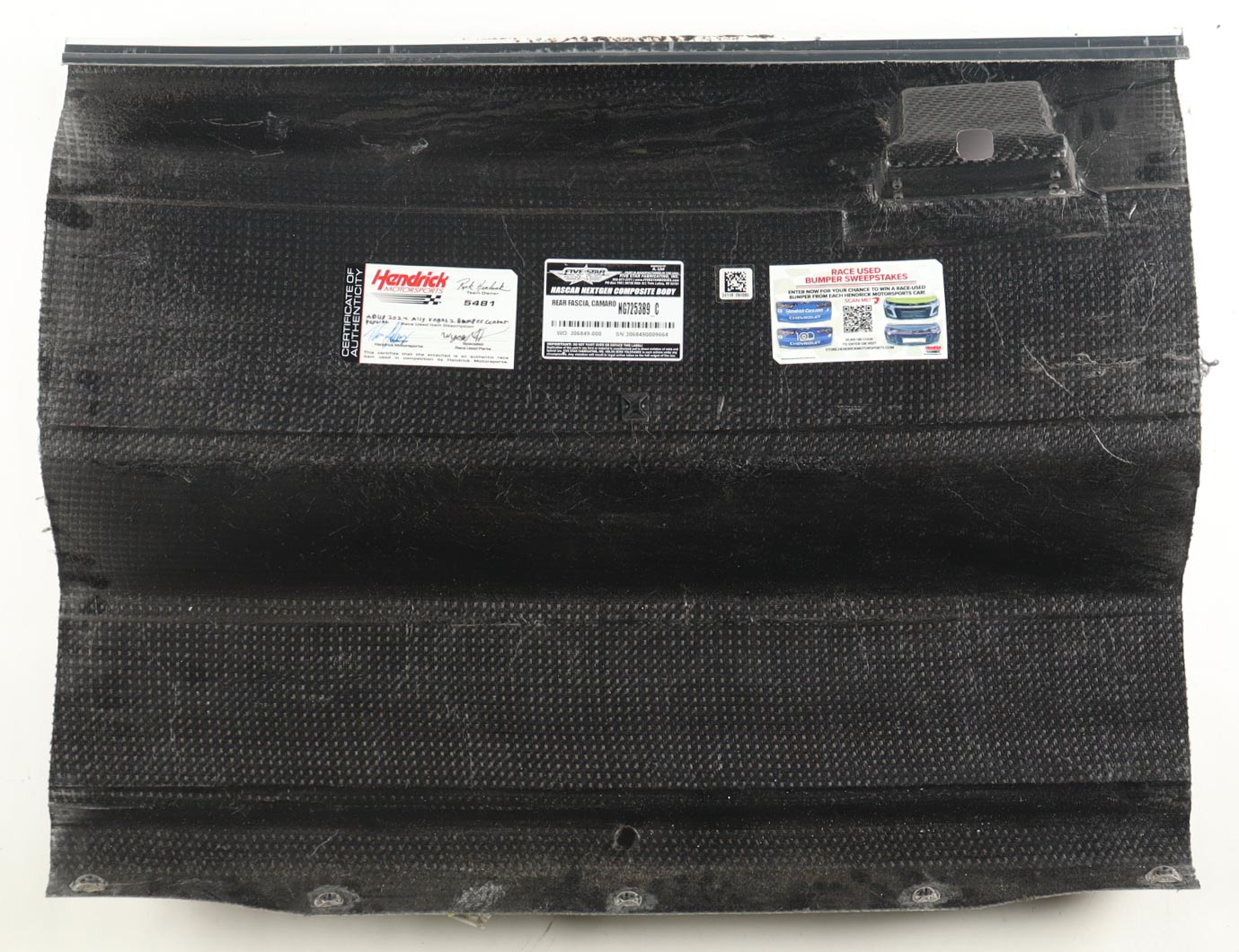 Alex Bowman Race-Used 2024 Las Vegas Motor Speedway 2 #48 Ally Center Bumper Car Piece (Hendrick Motorsports) at PristineAuction.com Alex Bowman Race-Used 2024 Las Vegas Motor Speedway 2 #48 Ally Center Bumper Car Piece (Hendrick Motorsports) at PristineAuction.com