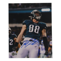 Dallas Goedert Signed Eagles 8x10 Photo (Beckett) at PristineAuction.com
