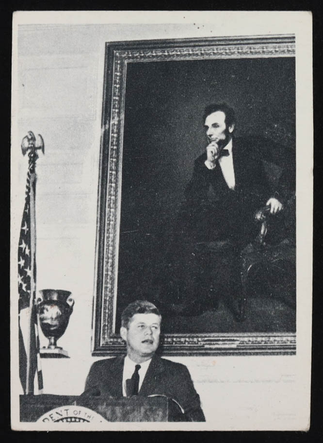 Pres. Kennedy Speaks to Audience 1964 Topps John F. Kennedy #5 at PristineAuction.com Pres. Kennedy Speaks to Audience 1964 Topps John F. Kennedy #5 at PristineAuction.com