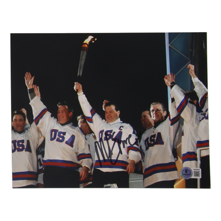 Mike Eruzione Signed Team USA 8x10 Photo (Beckett) at PristineAuction.com Mike Eruzione Signed Team USA 8x10 Photo (Beckett) at PristineAuction.com