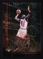 Michael Jordan 1999 Upper Deck Michael Jordan Gatorade #MJ4 at PristineAuction.com