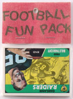 1968 Topps Football Card Fun Pack with (10) Cards at PristineAuction.com