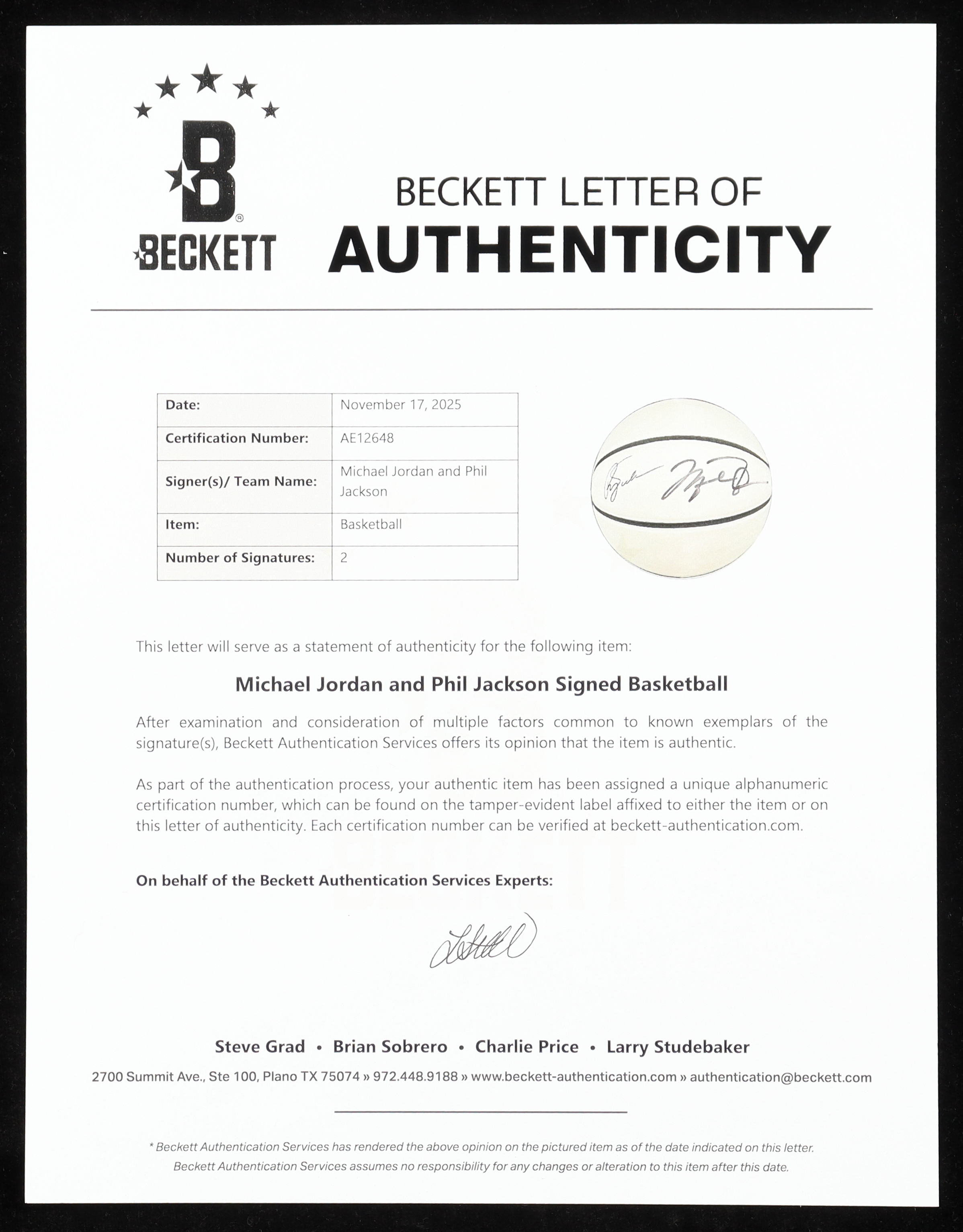 Michael Jordan & Phil Jackson Dual-Signed Basketball (Beckett) at PristineAuction.com Michael Jordan & Phil Jackson Dual-Signed Basketball (Beckett) at PristineAuction.com