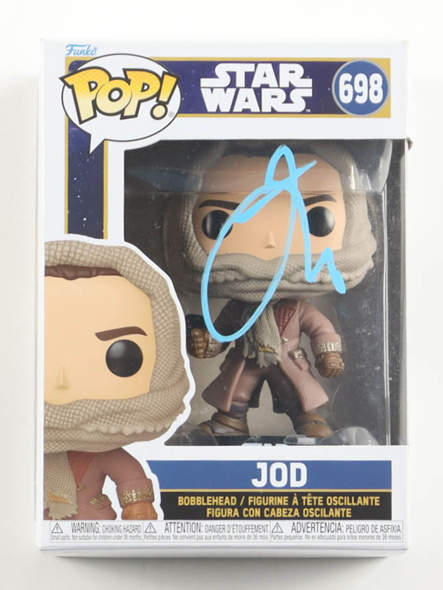 Jude Law Signed "Star Wars: Skeleton Crew" #698 Jod Funko Pop! Bobble-Head Vinyl Figure (ACOA) at PristineAuction.com Jude Law Signed "Star Wars: Skeleton Crew" #698 Jod Funko Pop! Bobble-Head Vinyl Figure (ACOA) at PristineAuction.com
