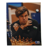 Magnus Carlsen Signed 8x10 Photo (Beckett) at PristineAuction.com