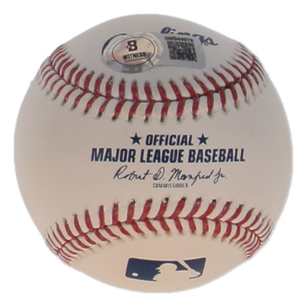 Wade Boggs Signed OML Baseball Inscribed "3010 Hits" (Beckett) at PristineAuction.com Wade Boggs Signed OML Baseball Inscribed "3010 Hits" (Beckett) at PristineAuction.com