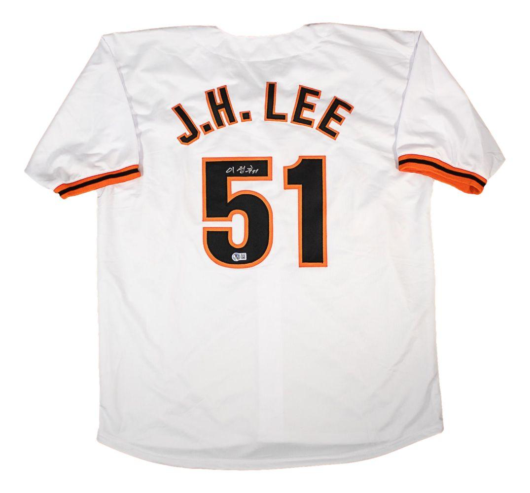 Jung-Hoo Lee Signed Jersey with Korean Signature (Beckett) at PristineAuction.com Jung-Hoo Lee Signed Jersey with Korean Signature (Beckett) at PristineAuction.com
