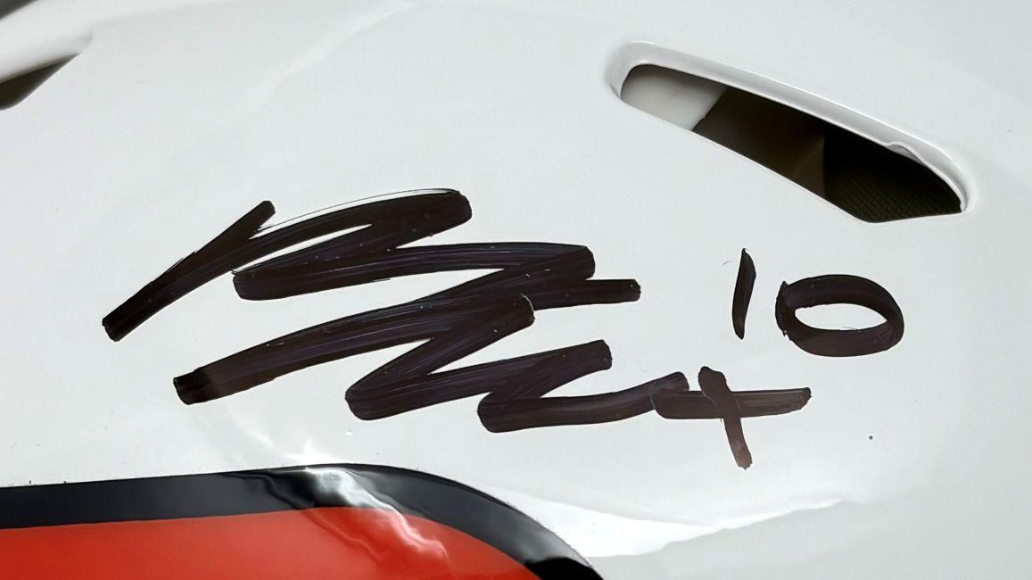 Bo Nix Signed Broncos Full-Size Authentic On-Field Throwback Alternate Speed Helmet (Beckett) at PristineAuction.com Bo Nix Signed Broncos Full-Size Authentic On-Field Throwback Alternate Speed Helmet (Beckett) at PristineAuction.com