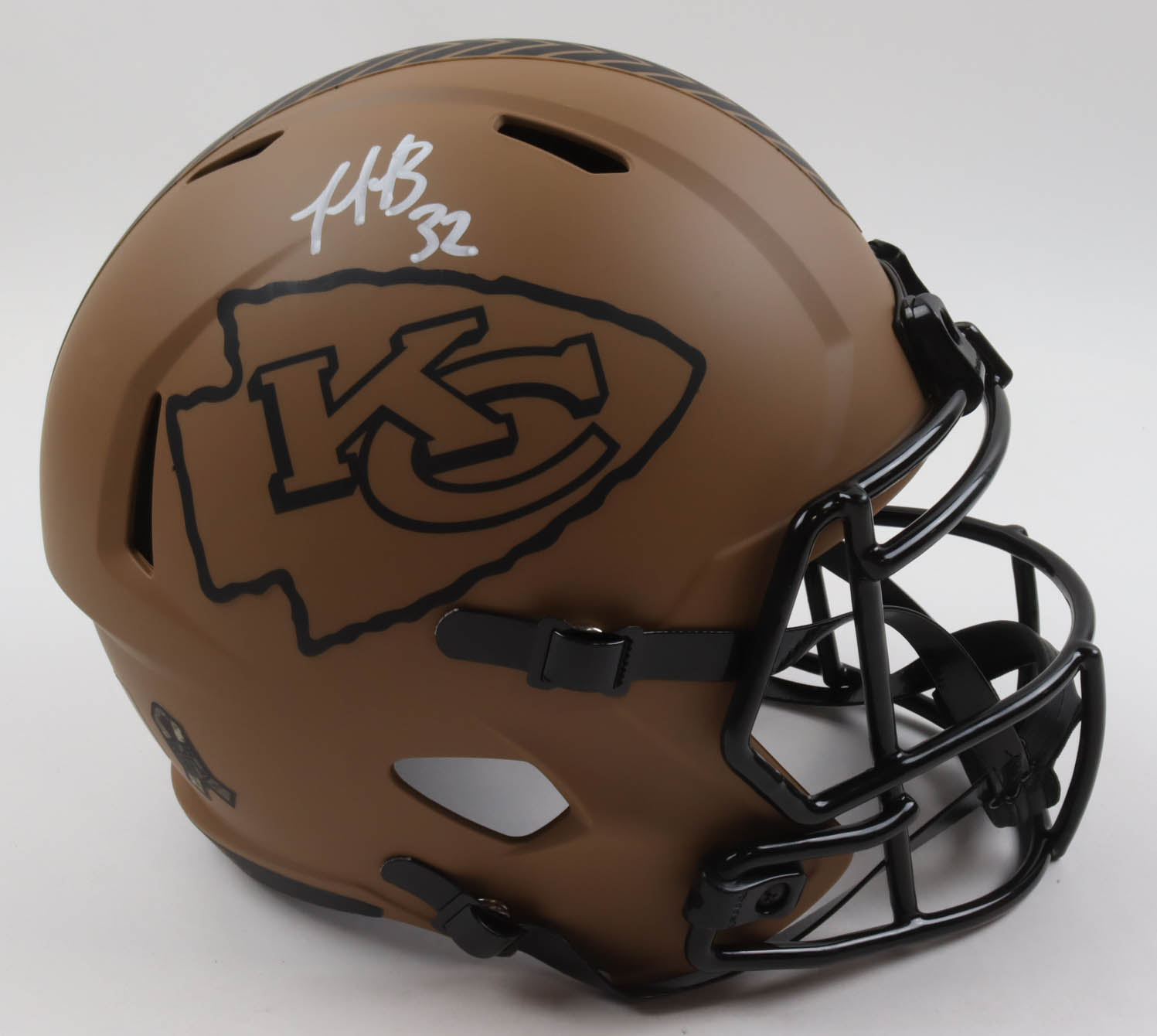 Nick Bolton Signed Chiefs Full-Size Salute to Service Alternate Speed Helmet (Beckett) at PristineAuction.com Nick Bolton Signed Chiefs Full-Size Salute to Service Alternate Speed Helmet (Beckett) at PristineAuction.com