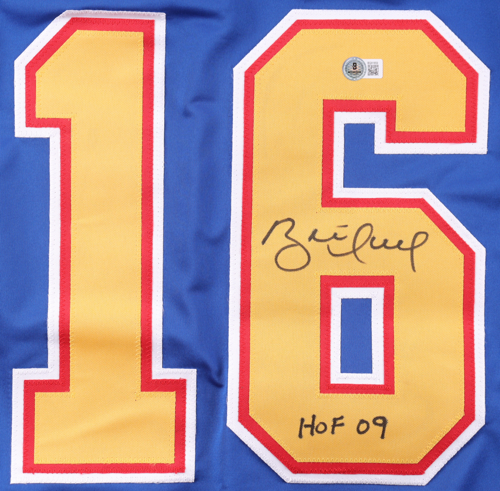 Brett Hull Signed Jersey Inscribed "HOF 09" (Beckett) at PristineAuction.com Brett Hull Signed Jersey Inscribed "HOF 09" (Beckett) at PristineAuction.com