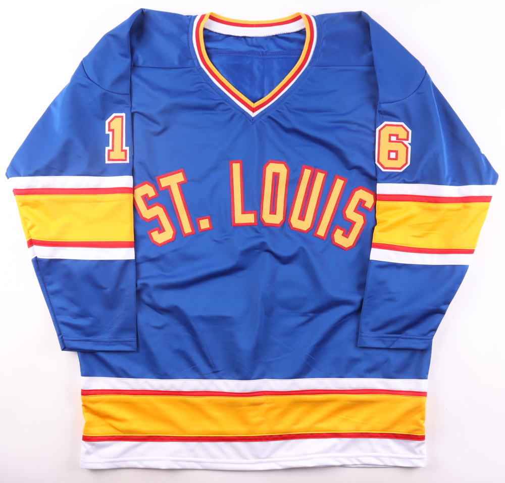 Brett Hull Signed Jersey Inscribed "HOF 09" (Beckett) at PristineAuction.com Brett Hull Signed Jersey Inscribed "HOF 09" (Beckett) at PristineAuction.com