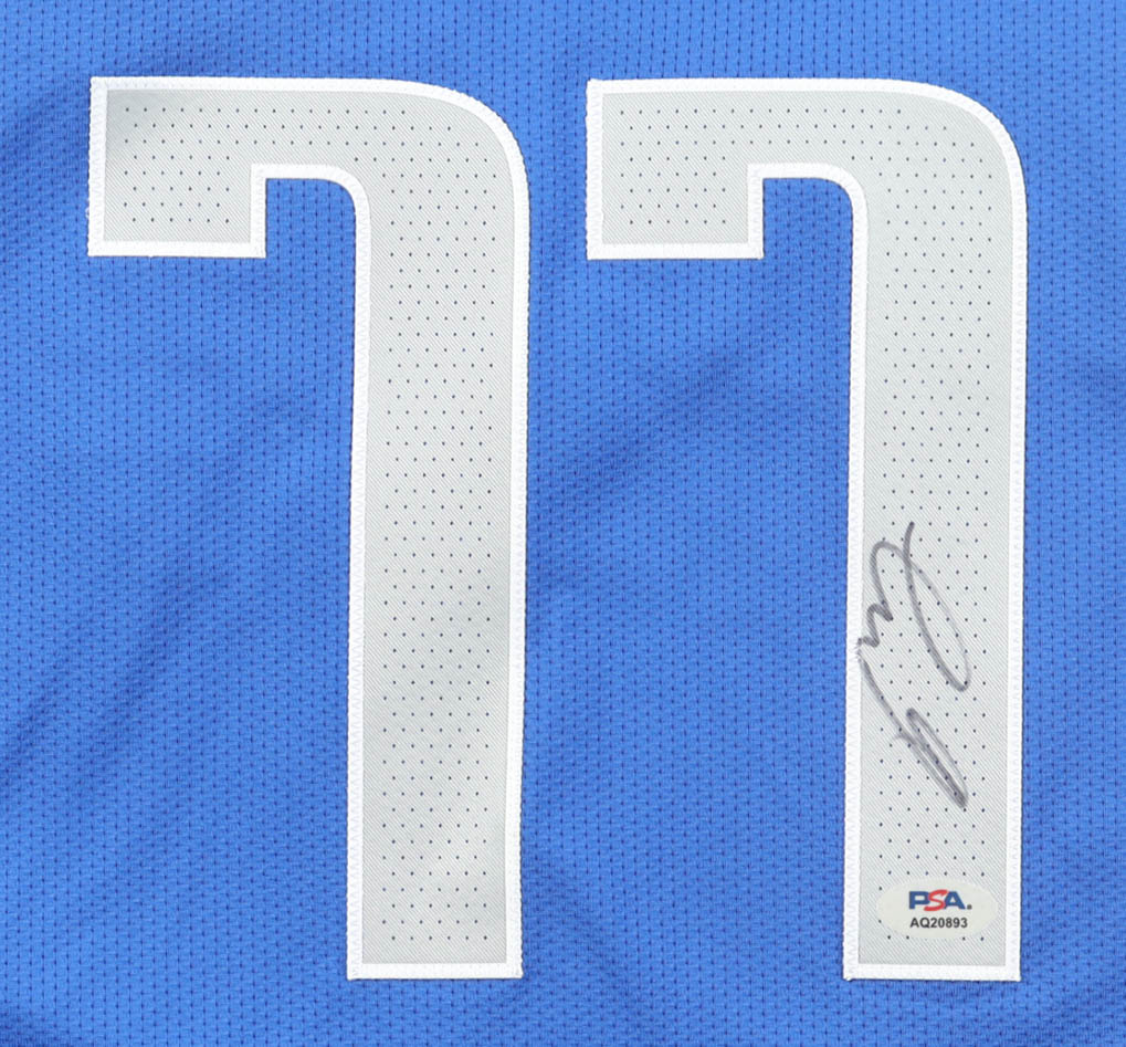 Luka Doncic Signed Mavericks Nike Authentic Jersey (PSA) at PristineAuction.com Luka Doncic Signed Mavericks Nike Authentic Jersey (PSA) at PristineAuction.com