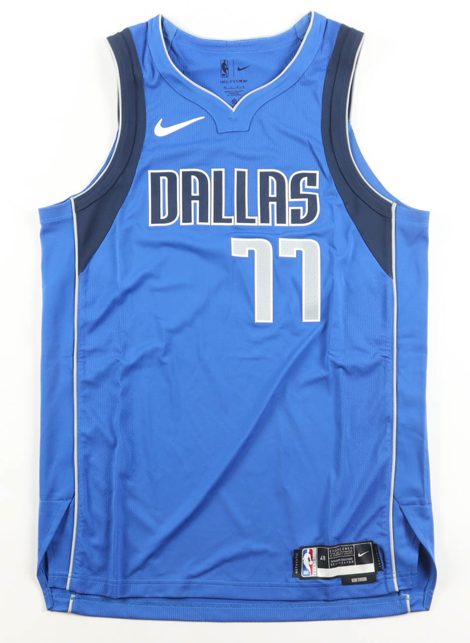 Luka Doncic Signed Mavericks Nike Authentic Jersey (PSA) at PristineAuction.com Luka Doncic Signed Mavericks Nike Authentic Jersey (PSA) at PristineAuction.com