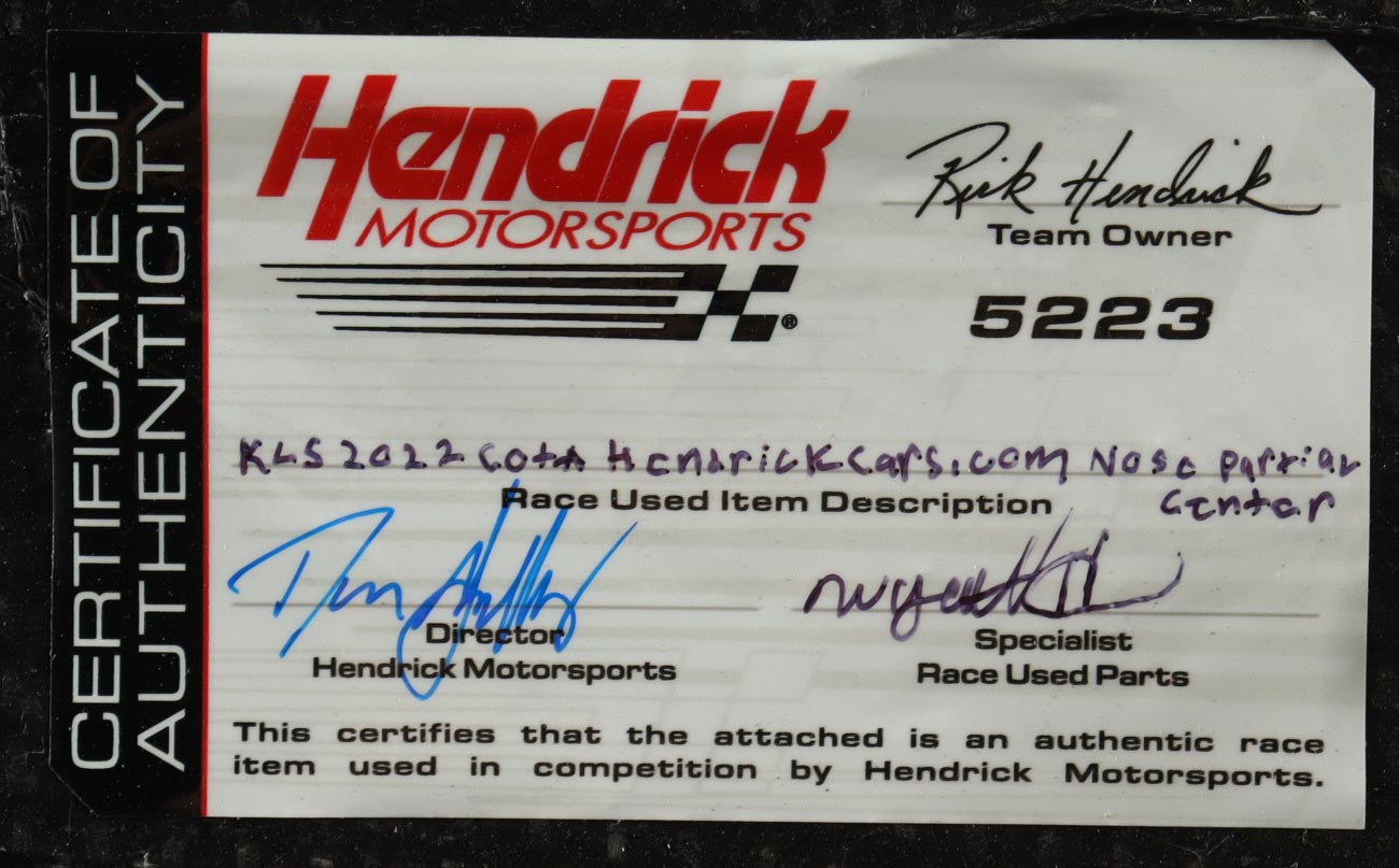 Kyle Larson Race-Used 2022 Circuit of the Americas #5 HendrickCars.com Partial Center Nose Car Piece (Hendrick Motorsports) at PristineAuction.com Kyle Larson Race-Used 2022 Circuit of the Americas #5 HendrickCars.com Partial Center Nose Car Piece (Hendrick Motorsports) at PristineAuction.com