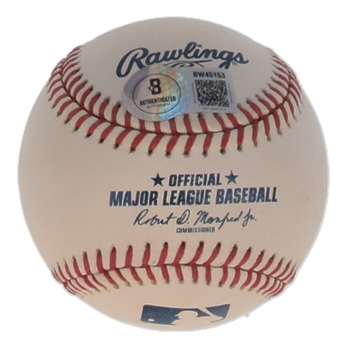 Cody Bellinger Signed OML Baseball (Beckett) at PristineAuction.com Cody Bellinger Signed OML Baseball (Beckett) at PristineAuction.com