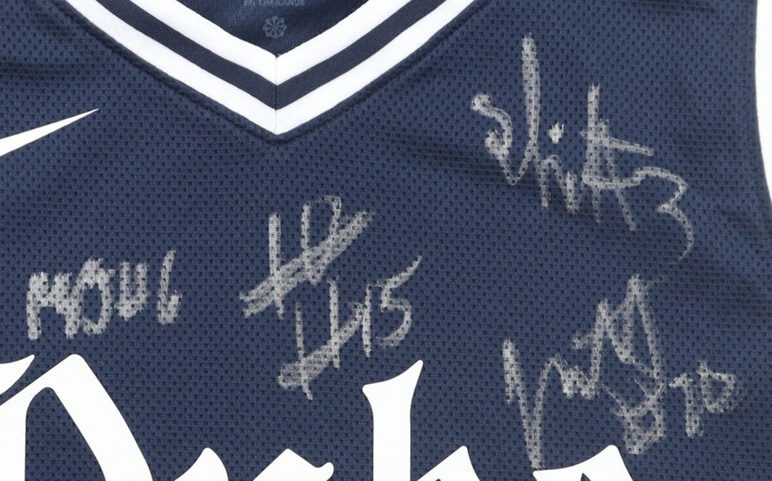 2025-26 Duke Blue Devils Nike Authentic Jersey Team-Signed by (13) with Cameron Boozer, Isaiah Evans, Caleb Foster, Jack Scott (JSA) at PristineAuction.com 2025-26 Duke Blue Devils Nike Authentic Jersey Team-Signed by (13) with Cameron Boozer, Isaiah Evans, Caleb Foster, Jack Scott (JSA) at PristineAuction.com