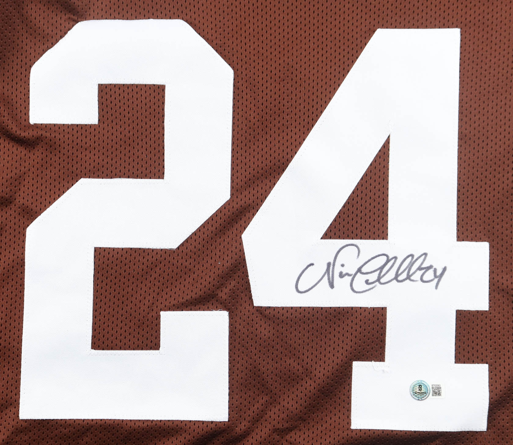 Nick Chubb Signed Jersey (Beckett) at PristineAuction.com Nick Chubb Signed Jersey (Beckett) at PristineAuction.com