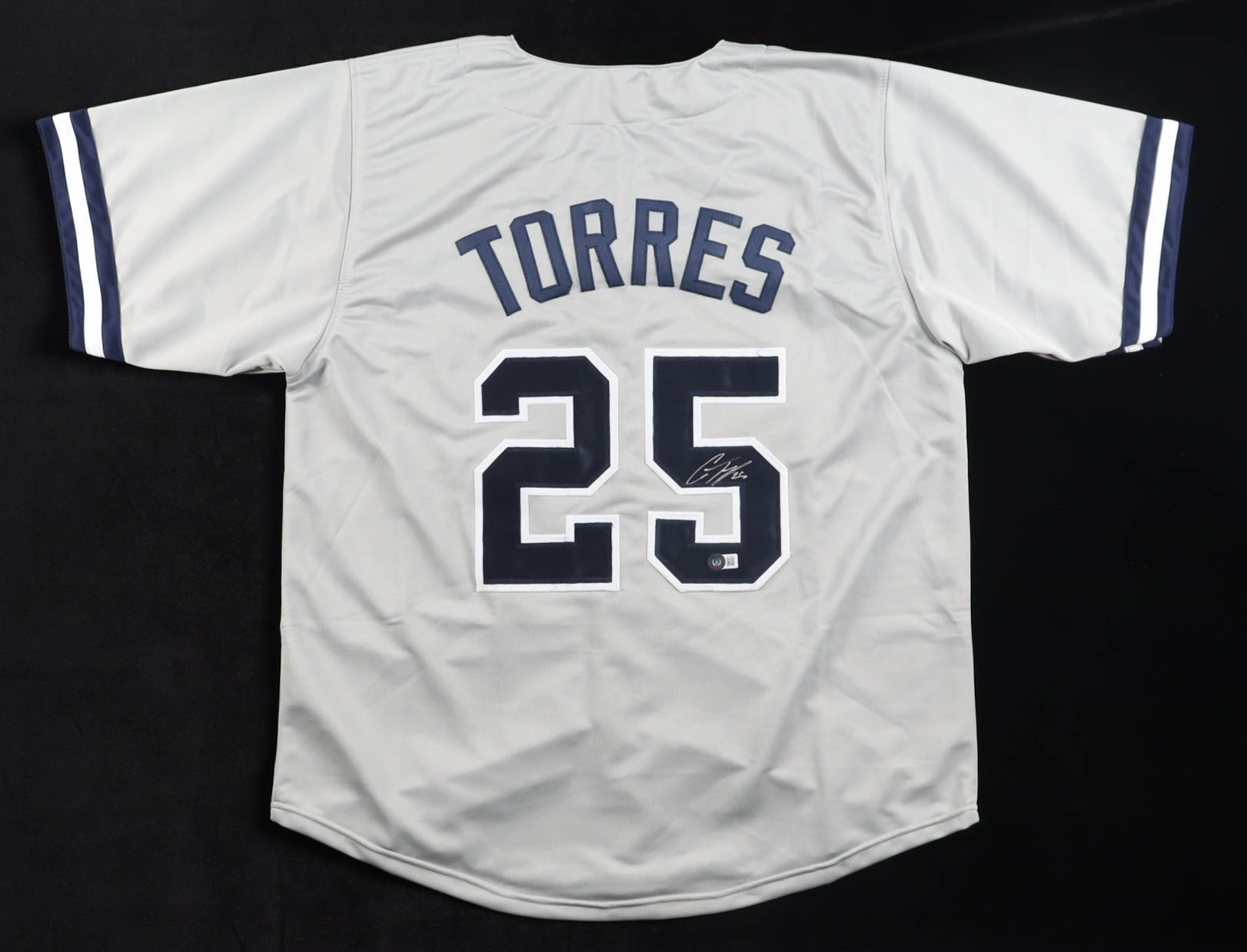 Gleyber Torres Signed Jersey (Beckett) at PristineAuction.com Gleyber Torres Signed Jersey (Beckett) at PristineAuction.com