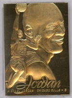 Michael Jordan 1996-97 Fleer 23KT Gold Flair Showcase #NN at PristineAuction.com