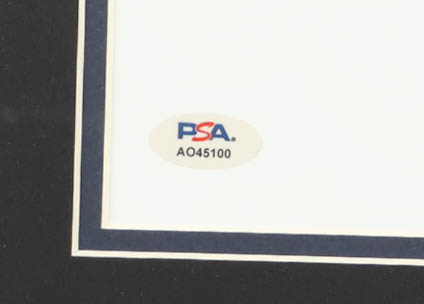 Stan Lee Signed LE "Captain America: The Winter Soldier" Custom Framed Art Print (PSA) at PristineAuction.com Stan Lee Signed LE "Captain America: The Winter Soldier" Custom Framed Art Print (PSA) at PristineAuction.com