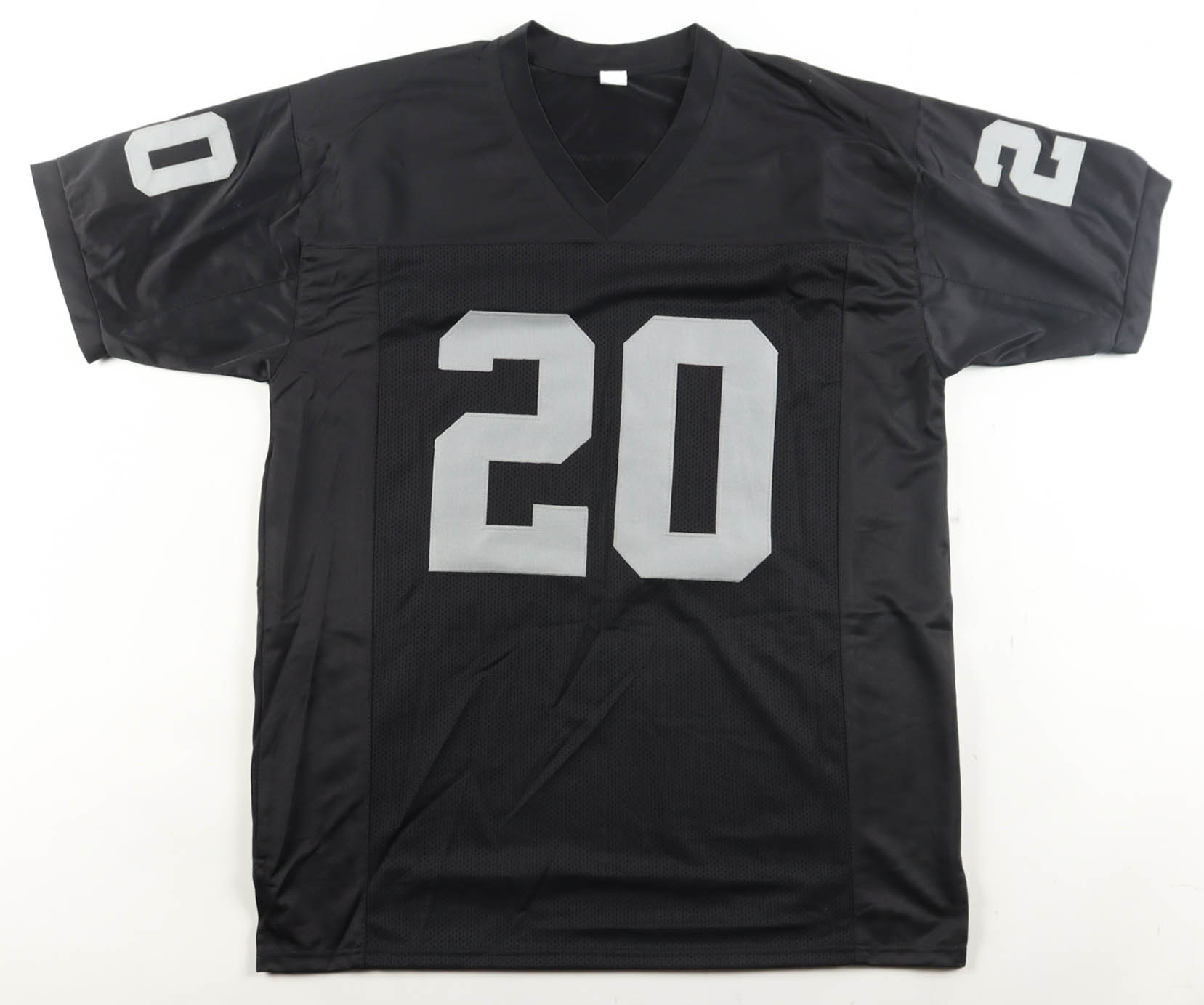 Darren McFadden Signed Jersey (Beckett & McFadden) at PristineAuction.com Darren McFadden Signed Jersey (Beckett & McFadden) at PristineAuction.com