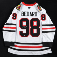 Connor Bedard Signed Blackhawks Fanatics Authentic Jersey (Fanatics) at PristineAuction.com